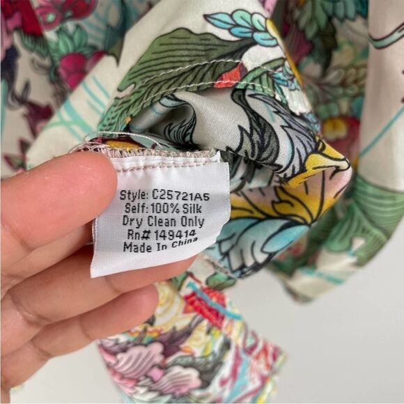 Johnny Was Silk Pearce Blair Long Sleeve Floral Top - Picture 5 of 6